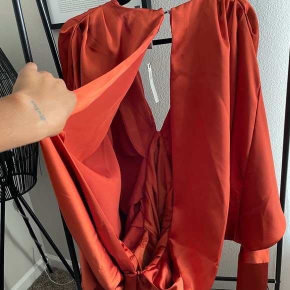 Rust Kimono Sleeve Open Back Dress - Picture 4 of 5